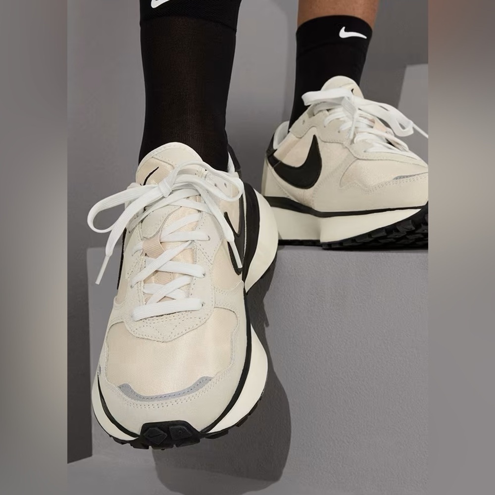 Nike Phoenix Waffle Sneakers Athletic Shoes White Sanddrift Black Womens 9.5 - Picture 14 of 15